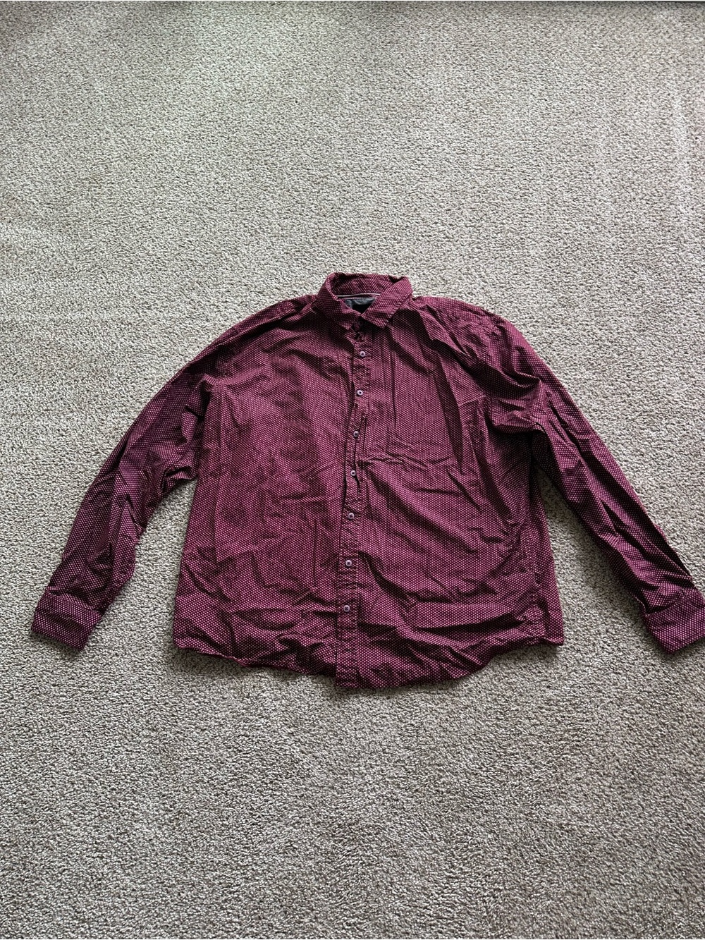Gentlemen's Outfitters men's size 2X burgundy with white polka dot shirt